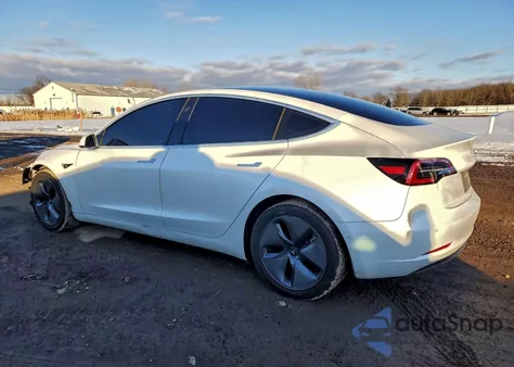 2019 Tesla Model 3 from USA, damaged, VIN 5YJ3E1EB7KF515693